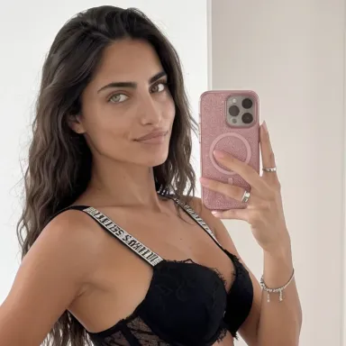 Maria Costa profile photo